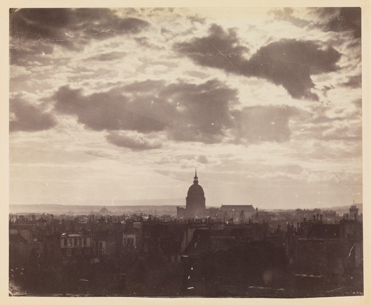 [Studie oblaků nad Paříží] od Charles Marville