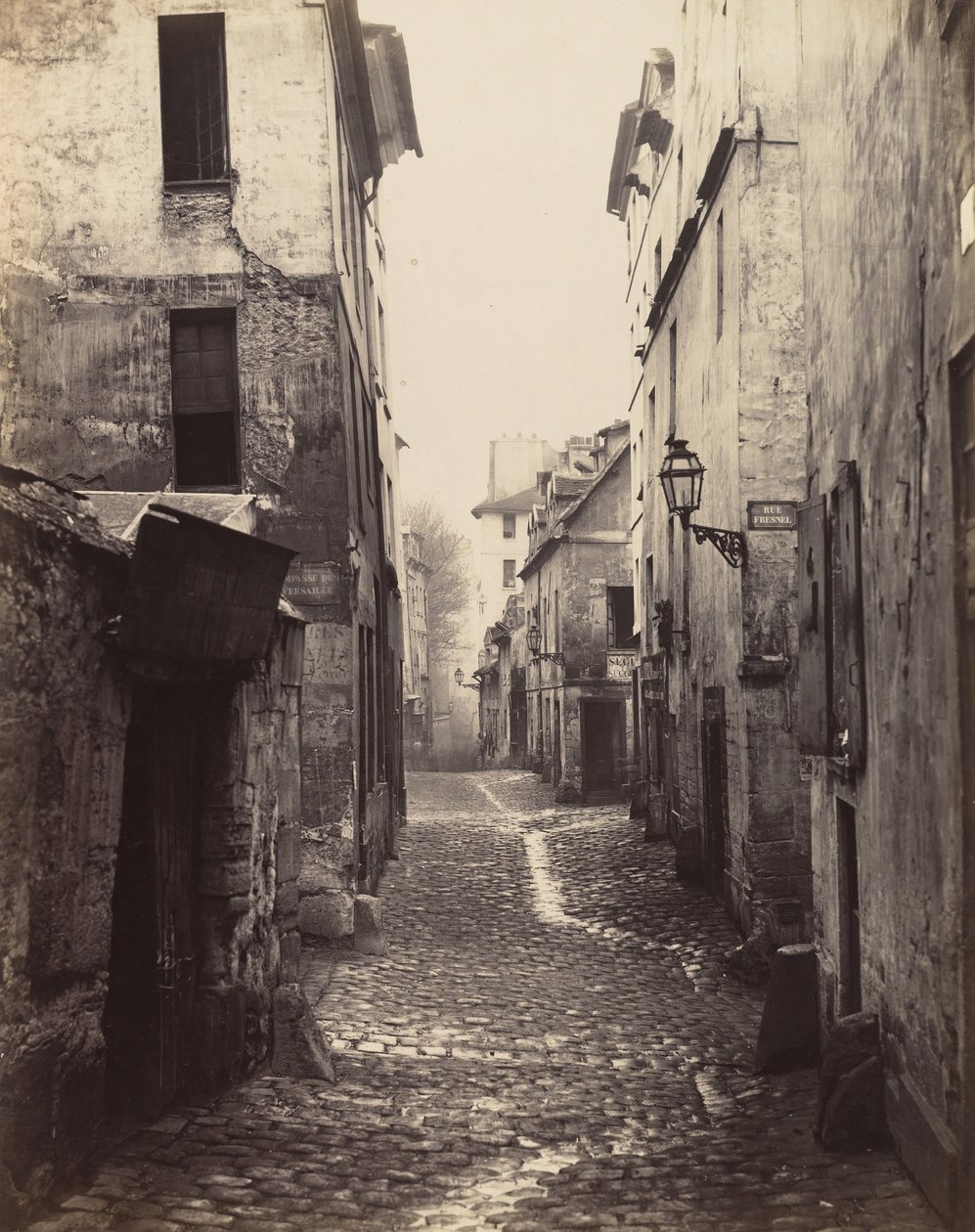 Rue Traversine z Rue d