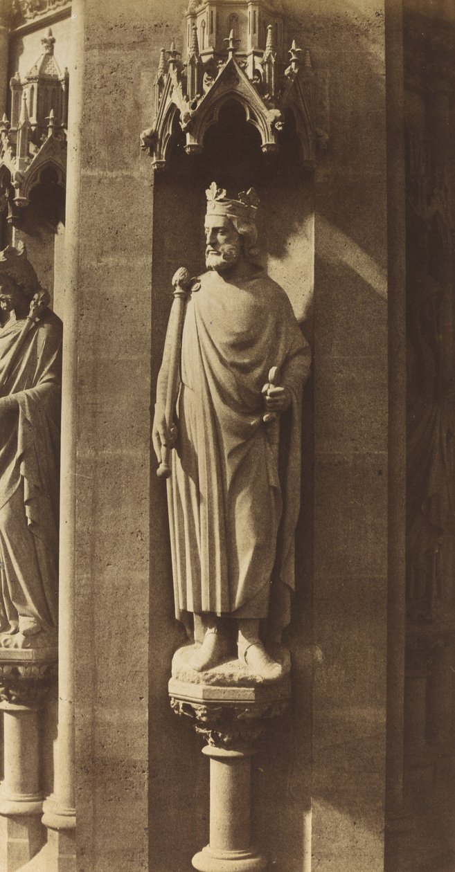 Socha Clovise, kostel Sainte-Clotilde, Paříž, 1856. od Charles Marville