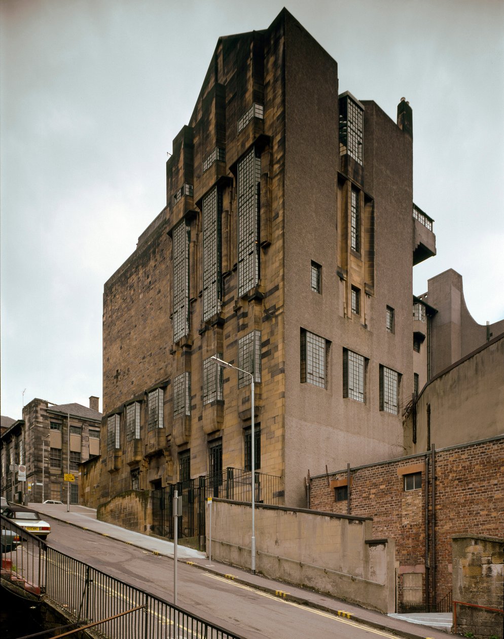 Závěsný od Charles Rennie Mackintosh