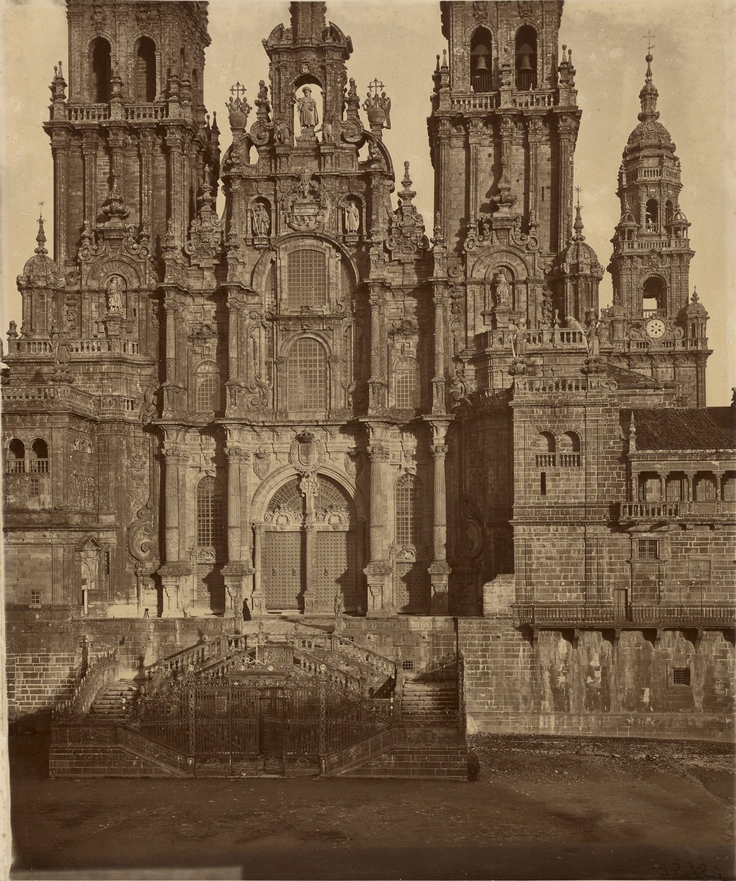 Západní průčelí katedrály v Santiagu de Compostela ve Španělsku od Charles Thurston Thompson