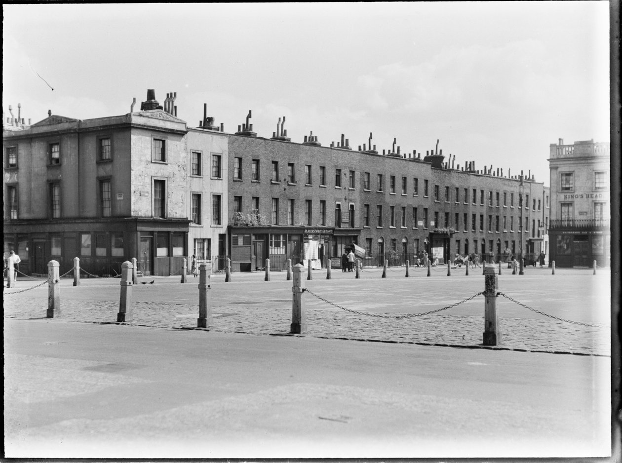 Cumberland Market, Regents Park, Camden, Greater London Authority, 30. léta 20. století. od Charles William Prickett