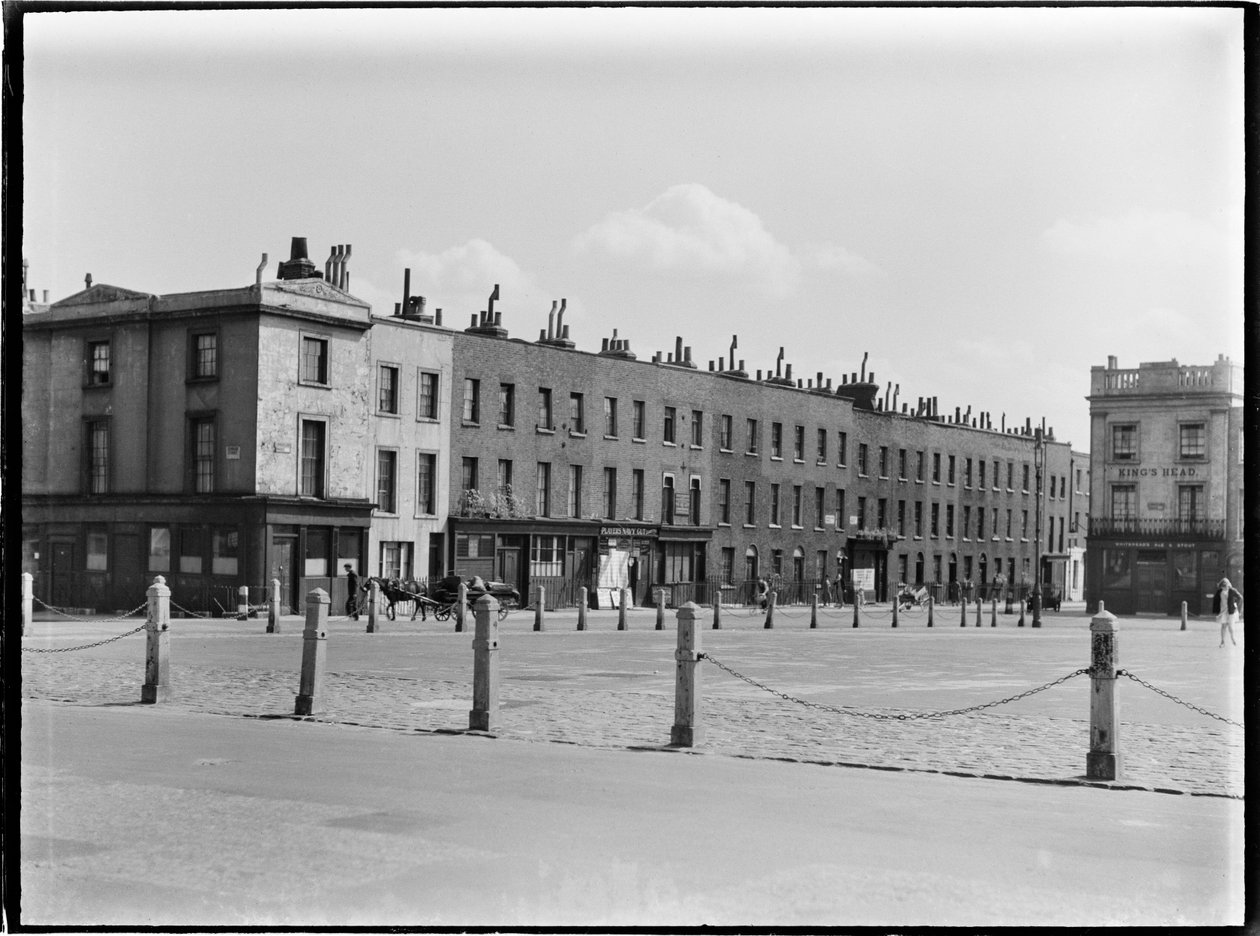 Cumberland Market, Regents Park, Camden, Greater London Authority, 30. léta 20. století. od Charles William Prickett