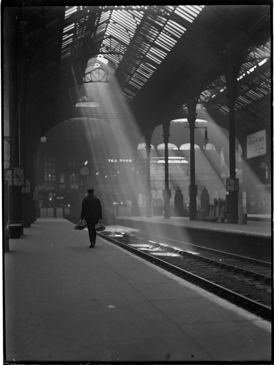 Liverpool Street Station, Liverpool Street, City of London, Greater London Authority, c1932. od Charles William Prickett