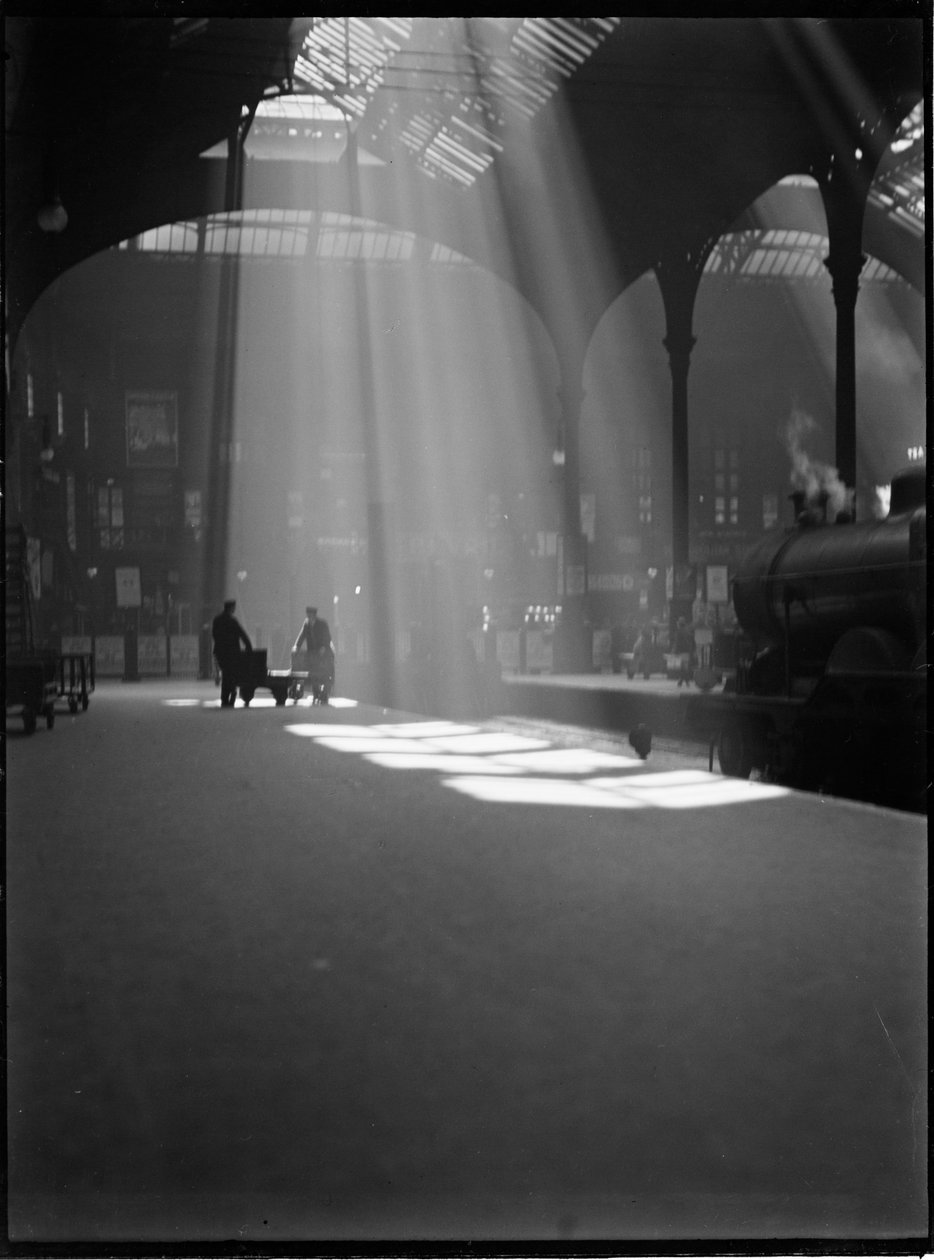 Liverpool Street Station, Liverpool Street, City of London, Greater London Authority, c1932. od Charles William Prickett