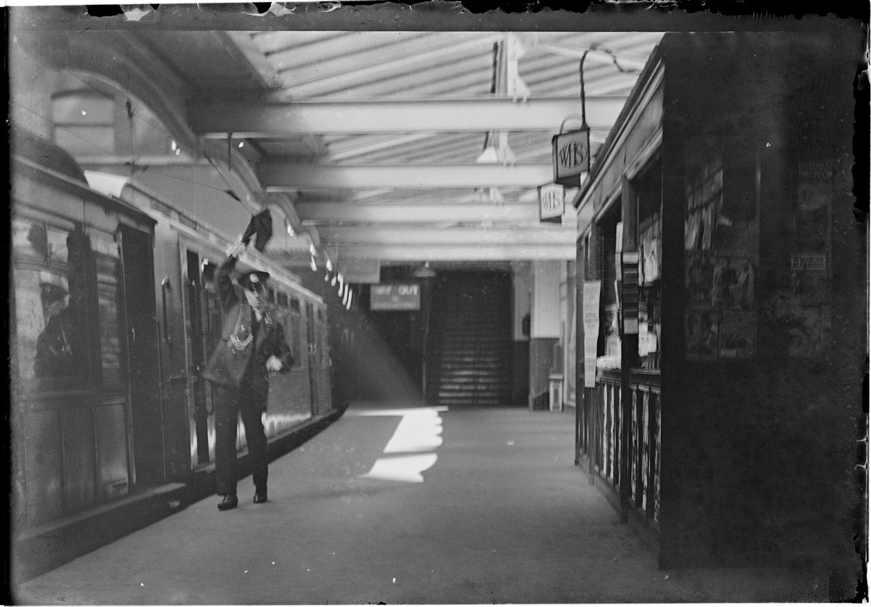 Liverpool Street Station, Liverpool Street, City of London, Greater London Authority, c1932. od Charles William Prickett