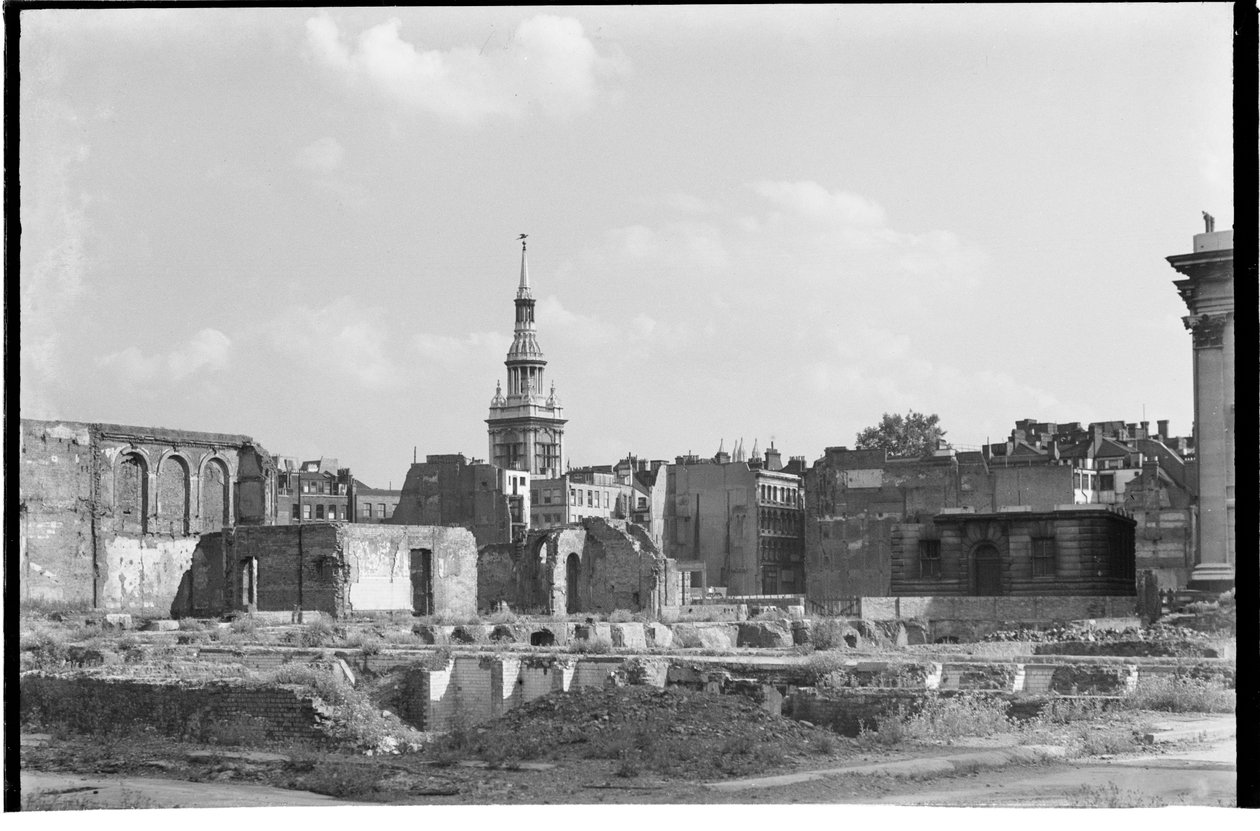 Kostel St Mary-le-Bow, Cheapside, City and County of the City of City of London, GLA, 1941-1945. od Charles William Prickett