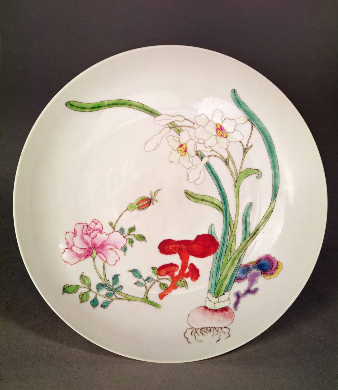 Porcelánová mísa, dekor famille rose, období Yung Cheng (1723-35) od Chinese School