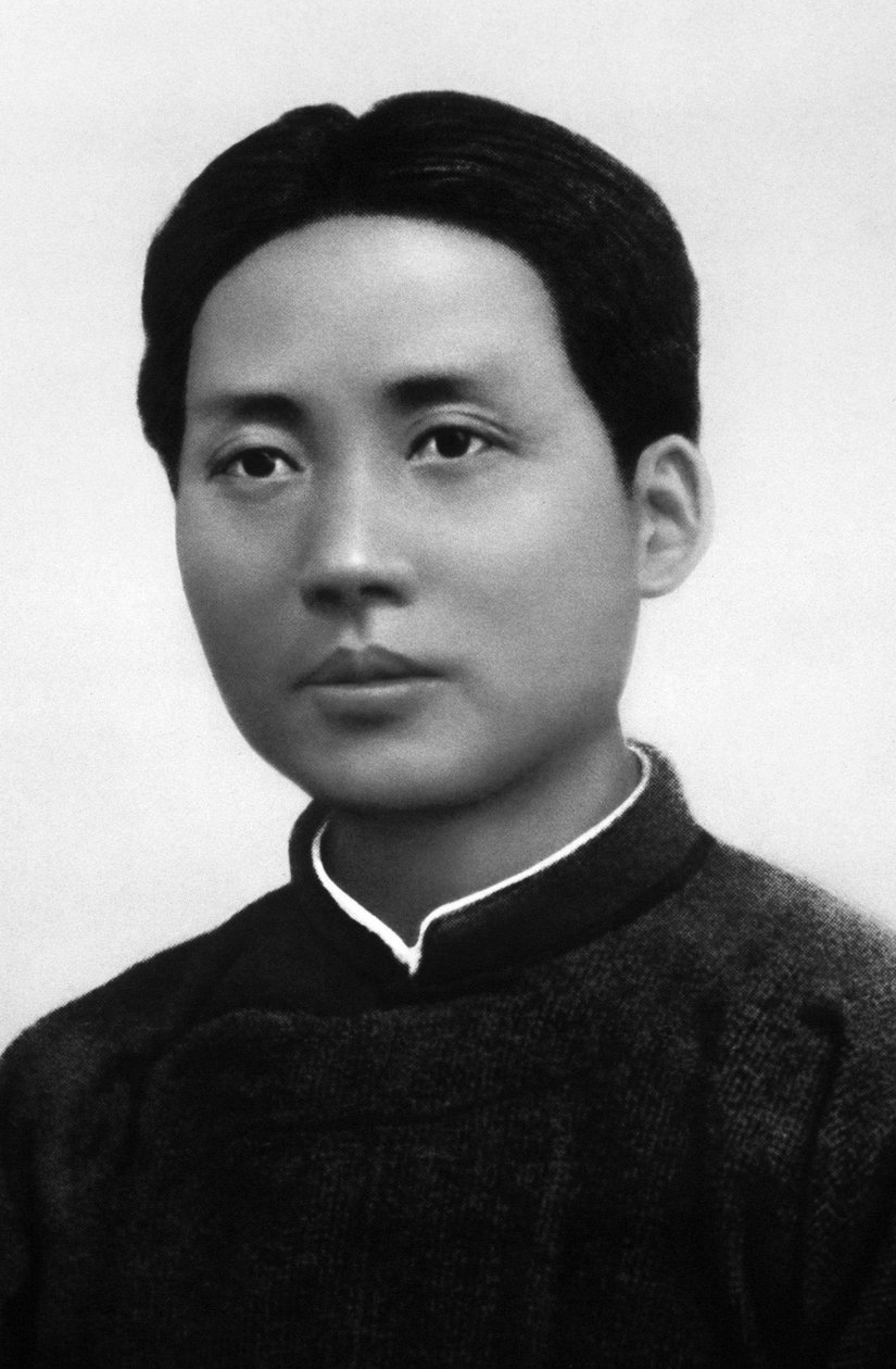 Portrét Mao Ce-Tunga (Mao Ce-Dong nebo Mao Ce-tung nebo Mao Ce Toung nebo Mao Tso Tong) (1893-1976), mladého muže, který se stal čínskou hlavou státu - Čína, cca 1915 od Chinese Photographer