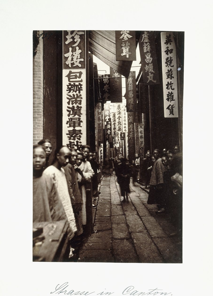 Pouliční scéna v Kantonu, kolem 70. let 19. století (tisk alba) od Chinese Photographer