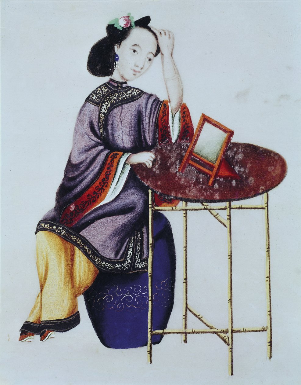 Číňanka, která si upravuje vlasy, období Qianlong (1736-96) od Chinese School