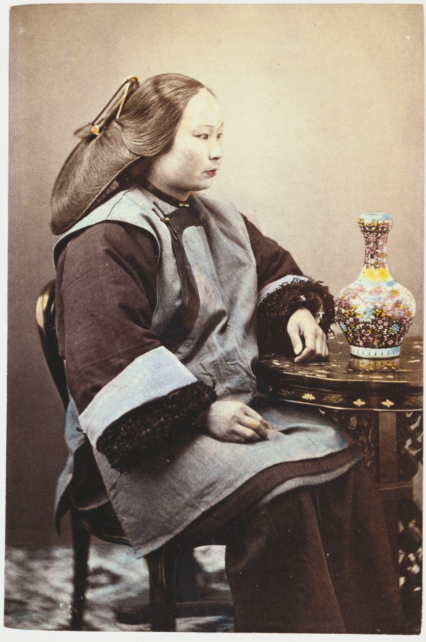 Ručně tónovaná fotografie mladé Číňanky od Chinese School
