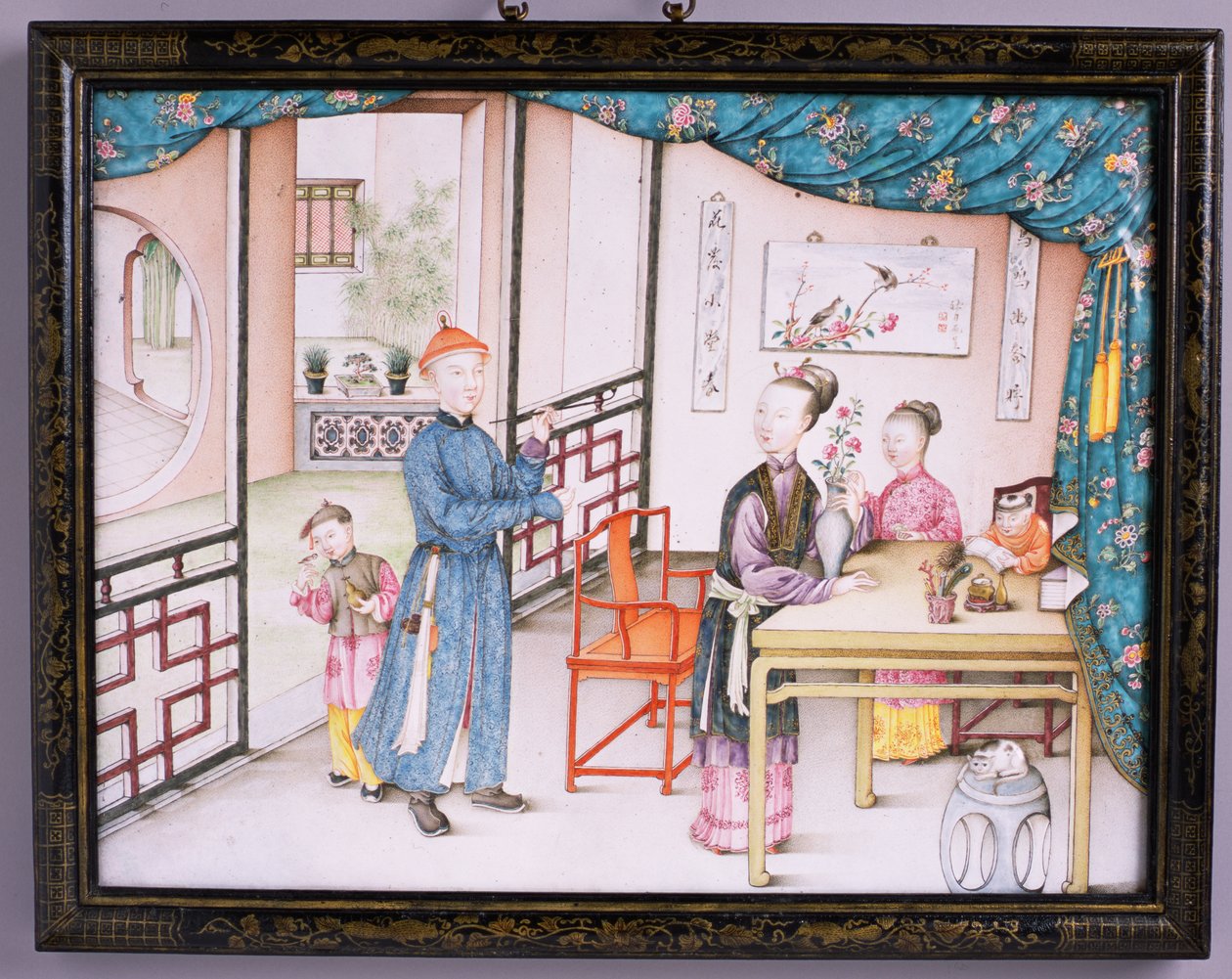 Panel Imperial Canton, období Qianlong, 1736-95 (repousse smalt) (pár viz 207217) od Chinese School