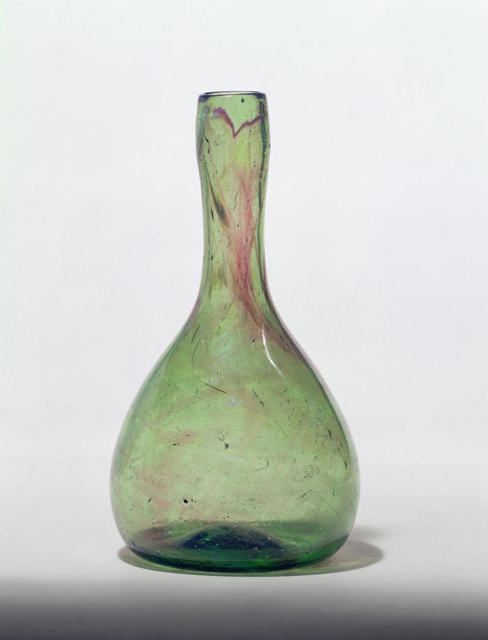 Váza Clutha, cca 1885-90 (sklo) od Christopher Dresser