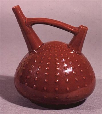 Nádoba na mořské okouny, Linthorpe, asi 1879-83 (keramika) od Christopher Dresser