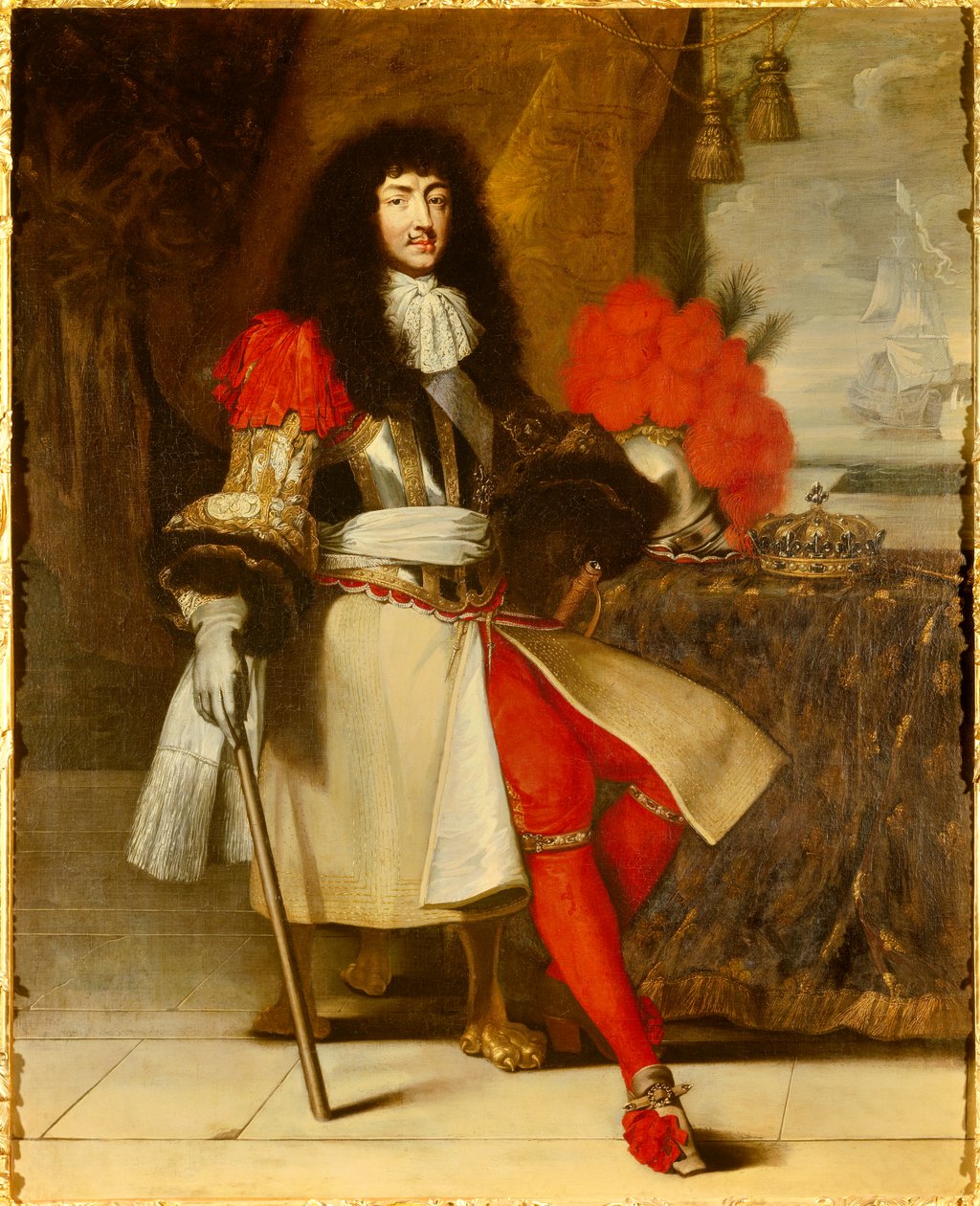 Portrét na nohou Ludvíka XIV., krále Francie a Navarry (1638-1715) - cca 1665-1670 (bitevní loď s korunou a žezlem na stole, před námořní krajinou s lodí) Obraz Clauda Lefebvra (1632- 1675) Kolem 1670 ne. 1,96 x 1,55 od Claude Lefebvre