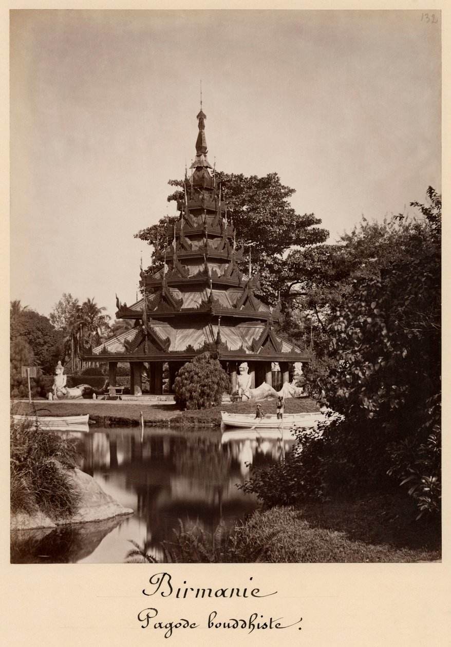 Buddhistický odpočívadlo, Moulmein, Barma, kolem roku 1875 (tisk alba ze skleněného negativu) od Colin Roderick Murray