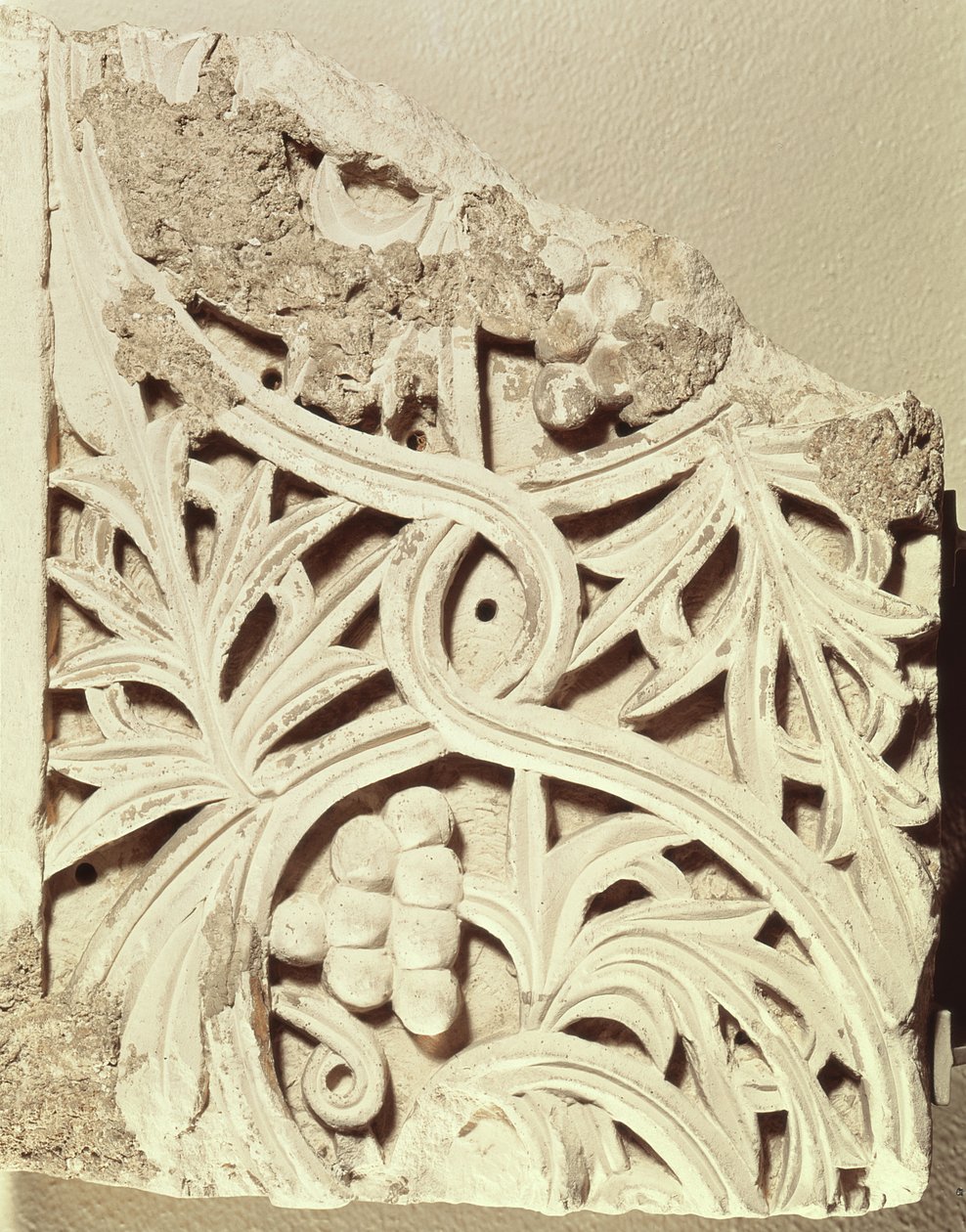 Fragment vlysu, z kláštera Apa Jeremias, Sakkara (vápenec) od Coptic Coptic