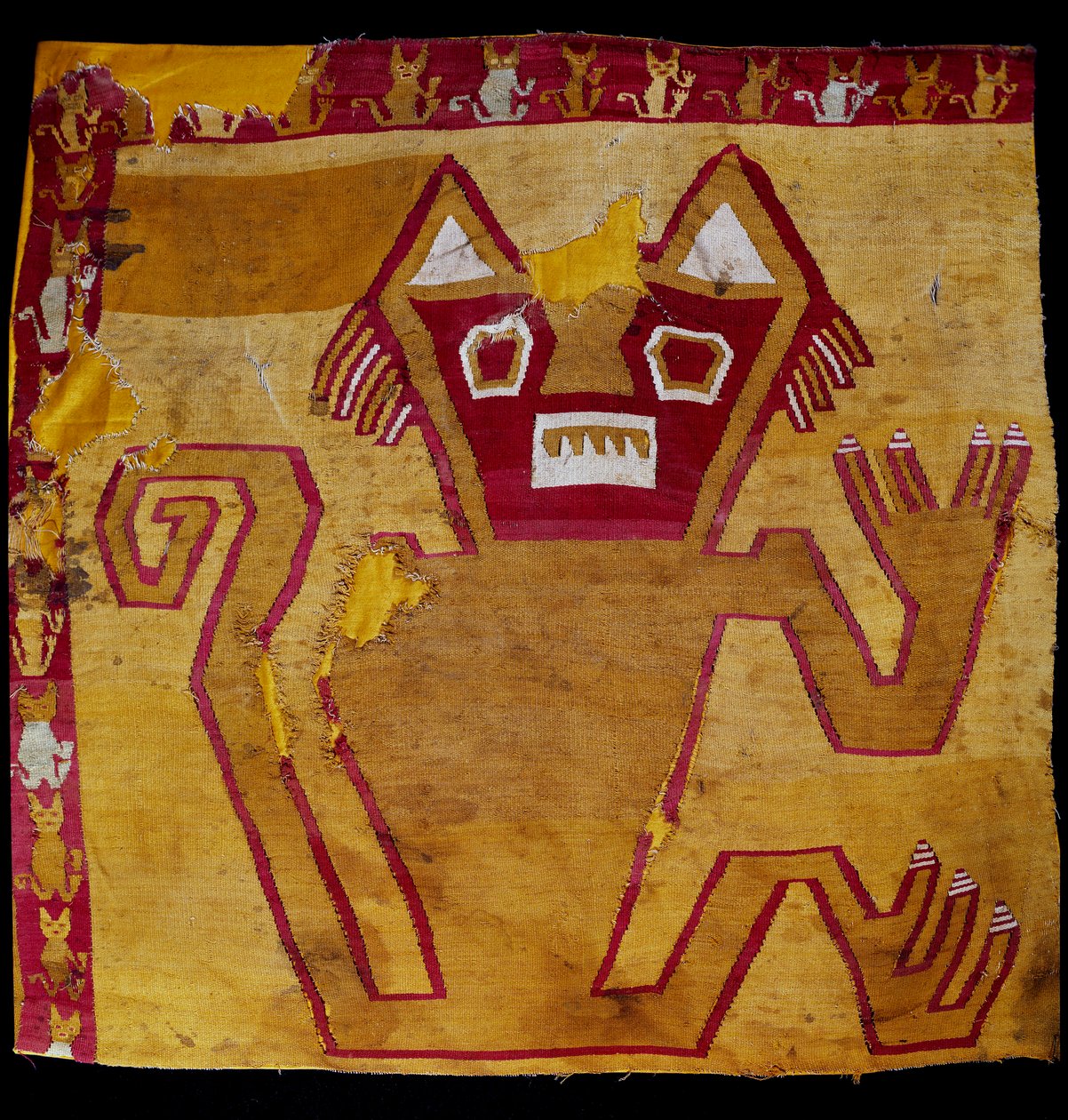 Předkolumbovské umění, civilizace Nazca: fragment látky se zoomorfním znázorněním. 100 př. n. l. – 800 n. l. Goteborg, etnografické muzeum od Culture Nazca