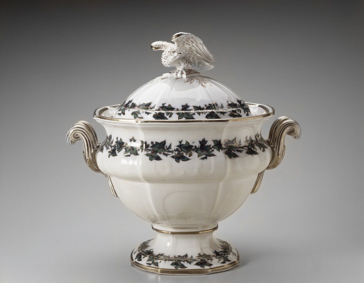 Polévka Tureen, c. 1853 (olověná glazovaná kamenina) od Dale Hall Pottery T. J. and J. Mayer