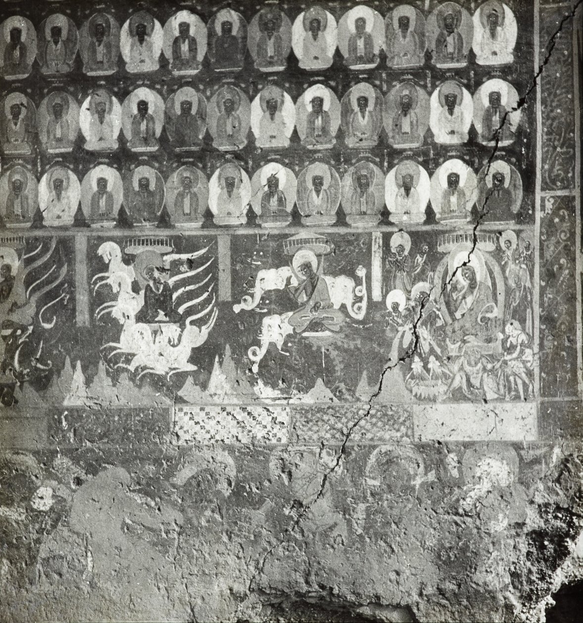 Tisíc buddhů a nidāna Lady Sumati, jeskyně 275, severní stěna, jeskyně Dunhuang, Čína, foto 1275/1 (86) od Desmond Parsons