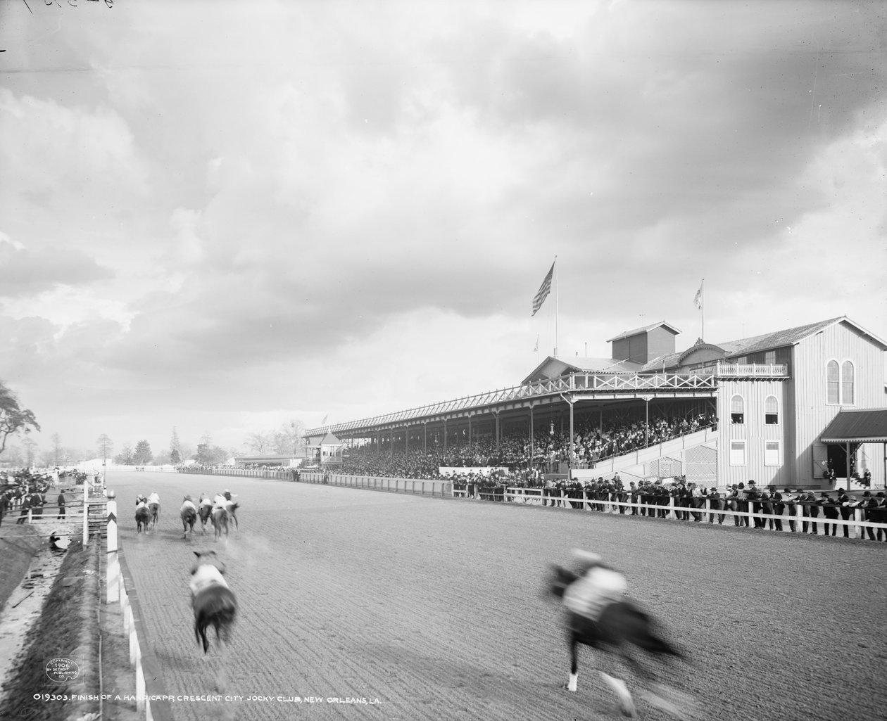 Dokončení handicapovaných, Crescent City Jockey Club, New Orleans, Louisiana, kolem roku 1906 od Detroit Publishing Co.