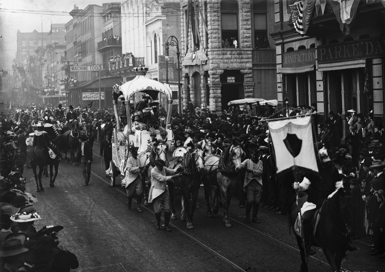 Mardi Gras den, Rex míjí Camp Street, New Orleans, kolem 1900-06 od Detroit Publishing Co.