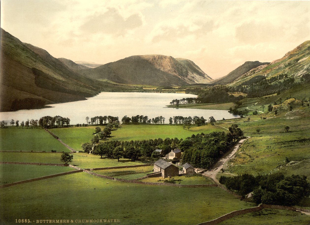 Buttermere and Crummock Water, Lake District, Anglie, kolem roku 1900 od Detroit Publishing Co.