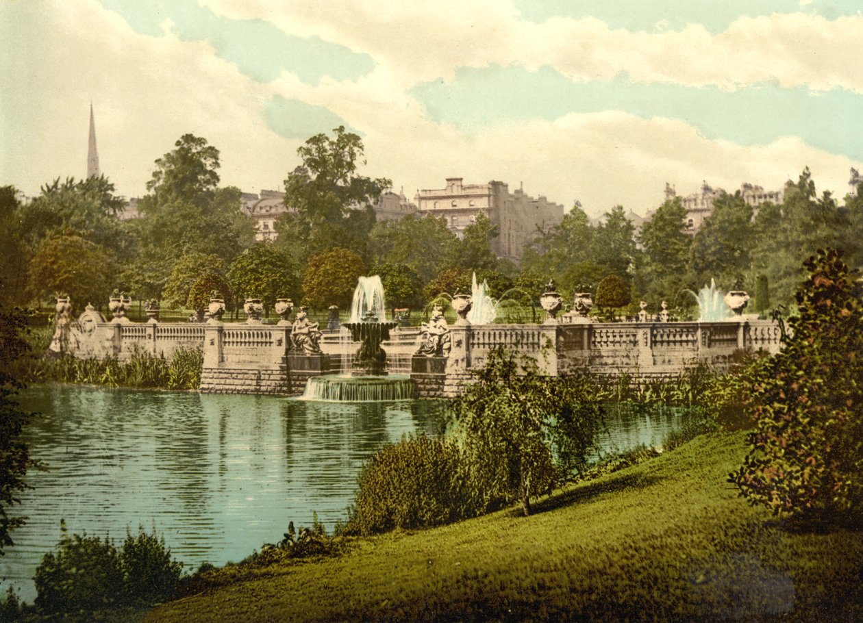 Fontány v Kensington Gardens, Londýn, c.1890-1900 od Detroit Publishing Co.