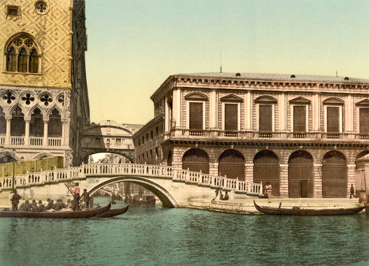 Slaměný most s Mostem vzdechů za sebou, Benátky, 1890-1900 od Detroit Publishing Co.
