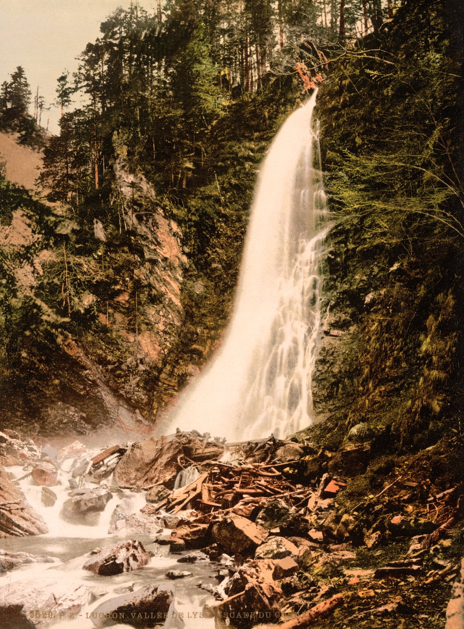 Údolí Lys a kaskáda Cocur, Luchon, Pyreneje, Francie, asi 1890-1900 (fotochromovaný tisk) od Detroit Publishing Co.