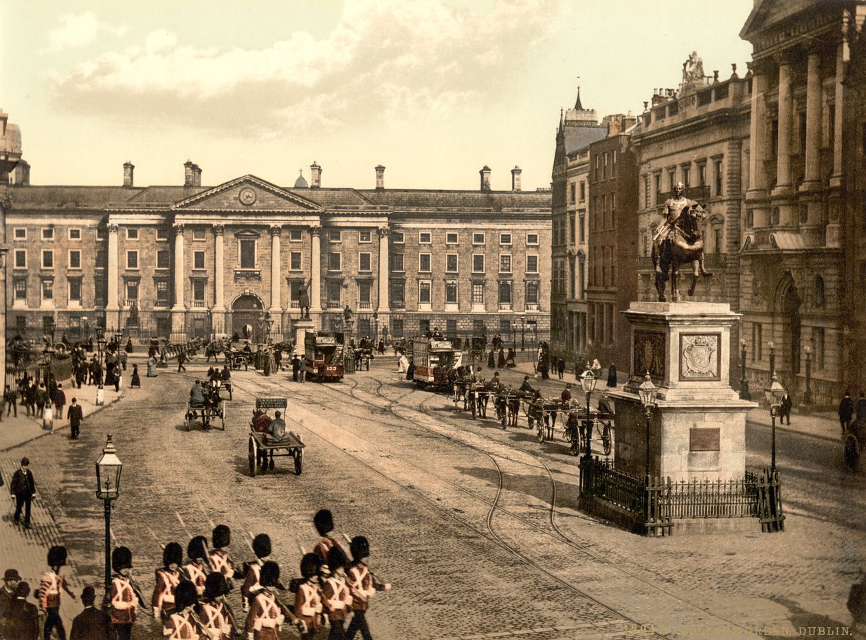 College Green, Dublin, cca 1890-1900 (fotochrom) od Detroit Publishing Co.
