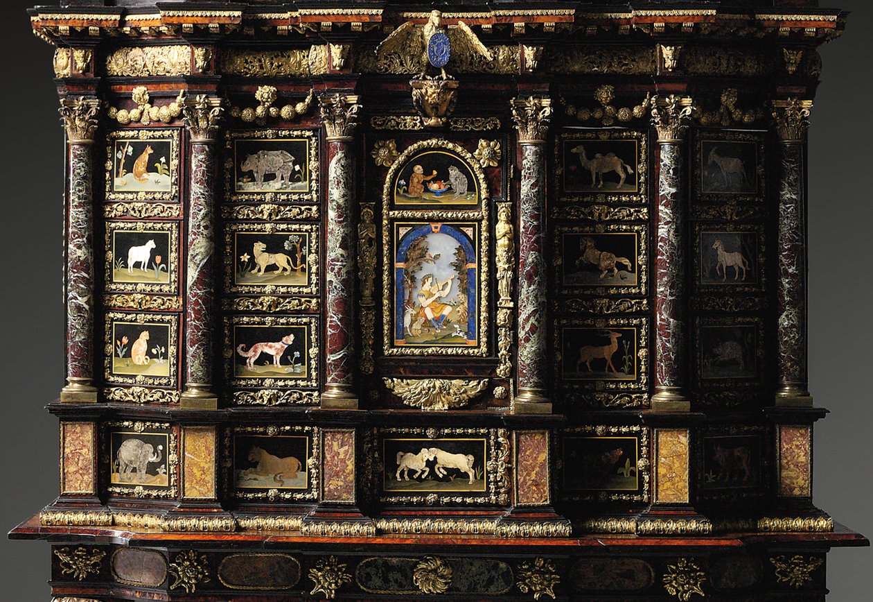 Skříň na stojanu Ludvíka XIV. (pozlacený bronz, pietra dura, želvovina, jasan, ebonizované a pozlacené) (viz také 1766355-6) od Domenico and Gobelins workshop (attr. to) Cucci
