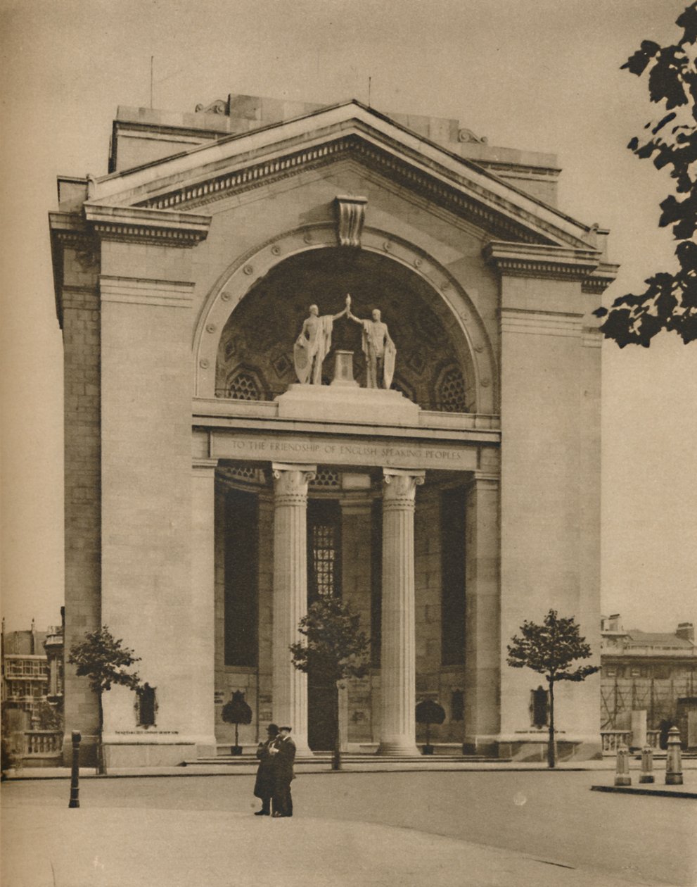 Bush House, americký dodatek k poválečnému Londýnu, c1935. od Donald McLeish