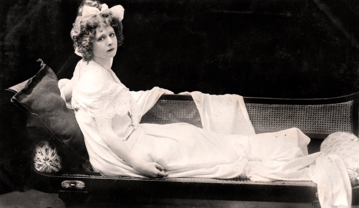 Mabel Love 1874-1953, anglická herečka a tanečnice, začátek 20. století. od Dover Street Studios