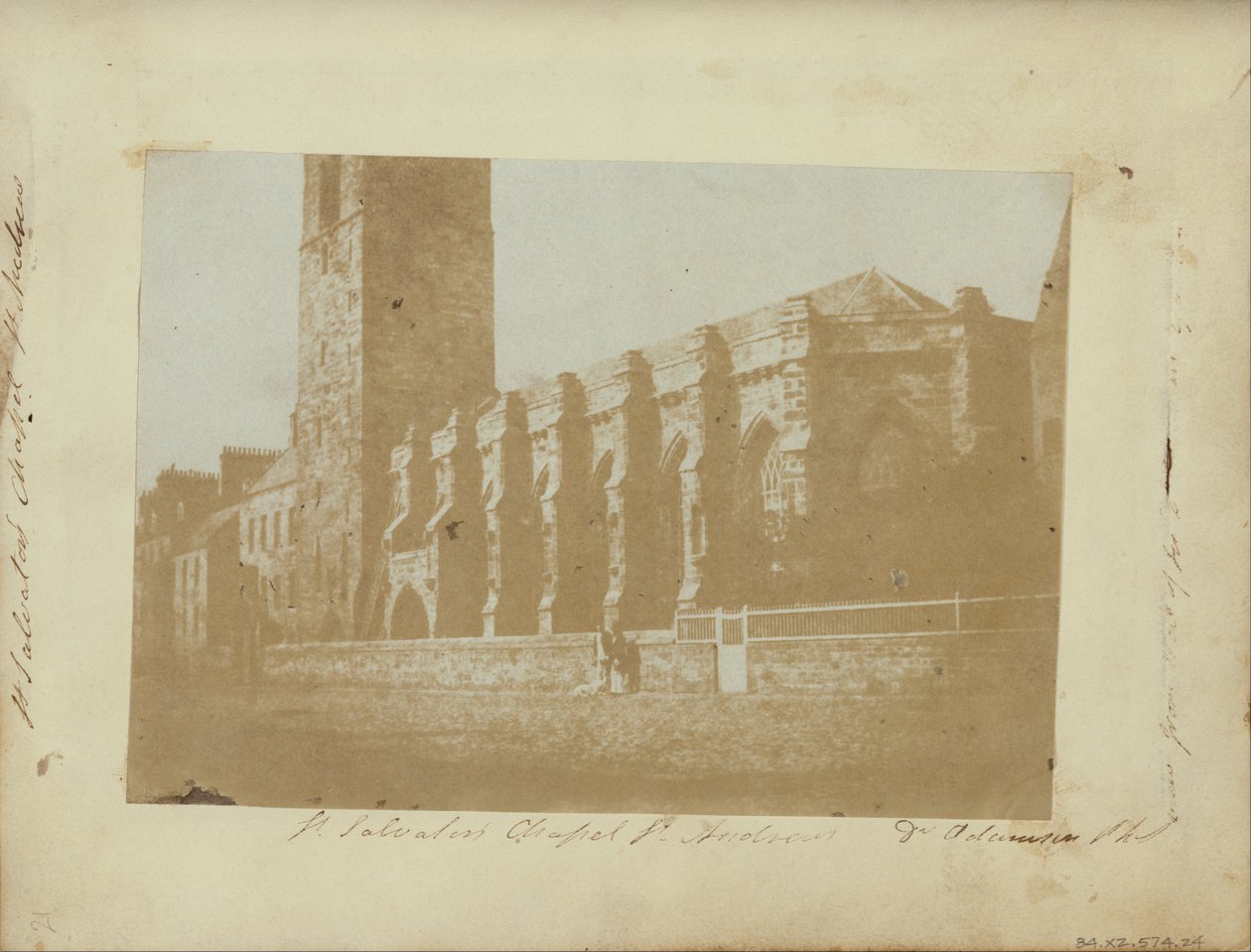 Kaple sv. Salvátora, St. Andrews z jihozápadu. od Dr. John Adamson