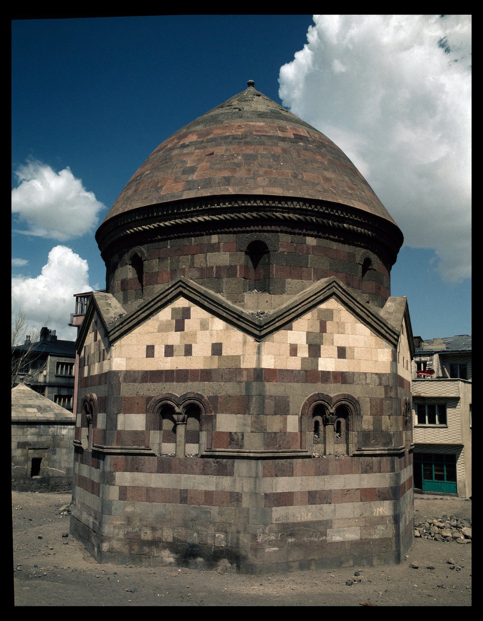 Osmiboké mauzoleum sultána Turbesiho od Dynasty Seljuq