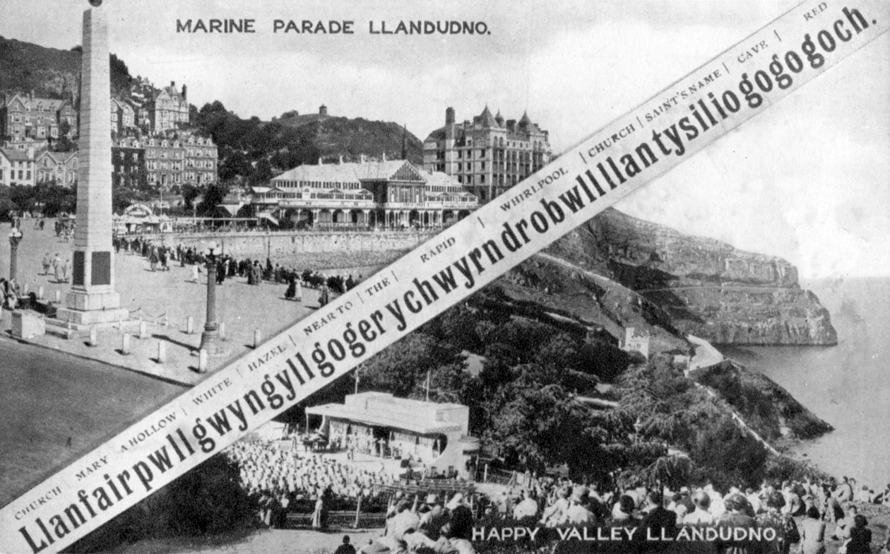 Happy Valley a Marine Parade, Llandudno, 20. století od E. Dennis