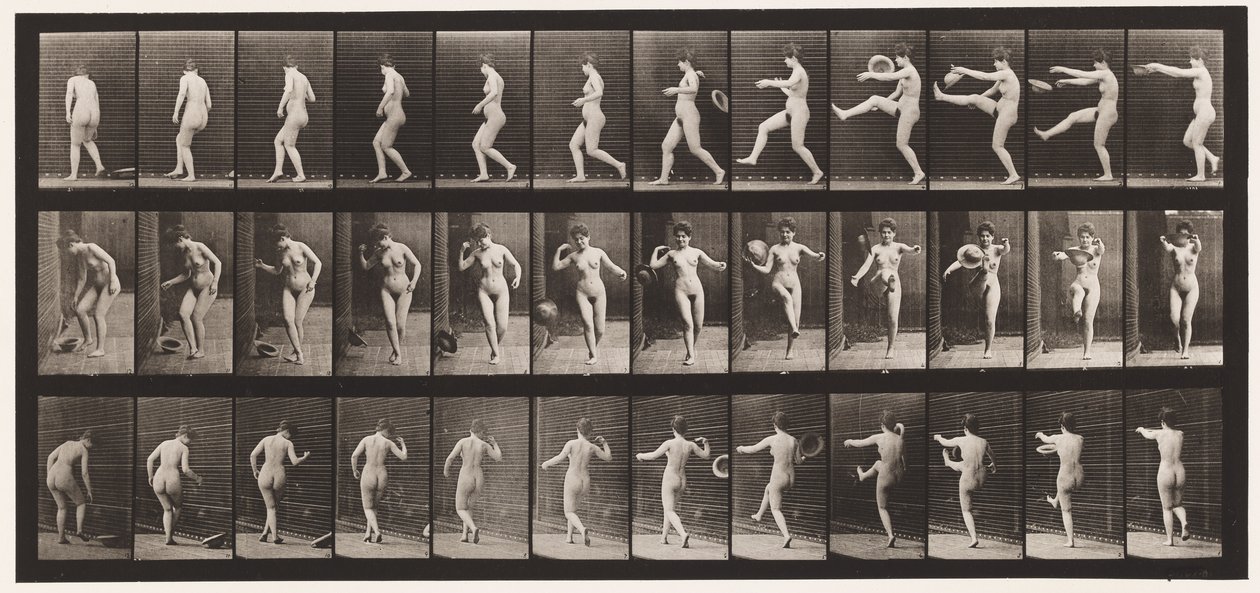 Talíř 367. Kicking A Hat, 1872-1885 od Eadweard Muybridge