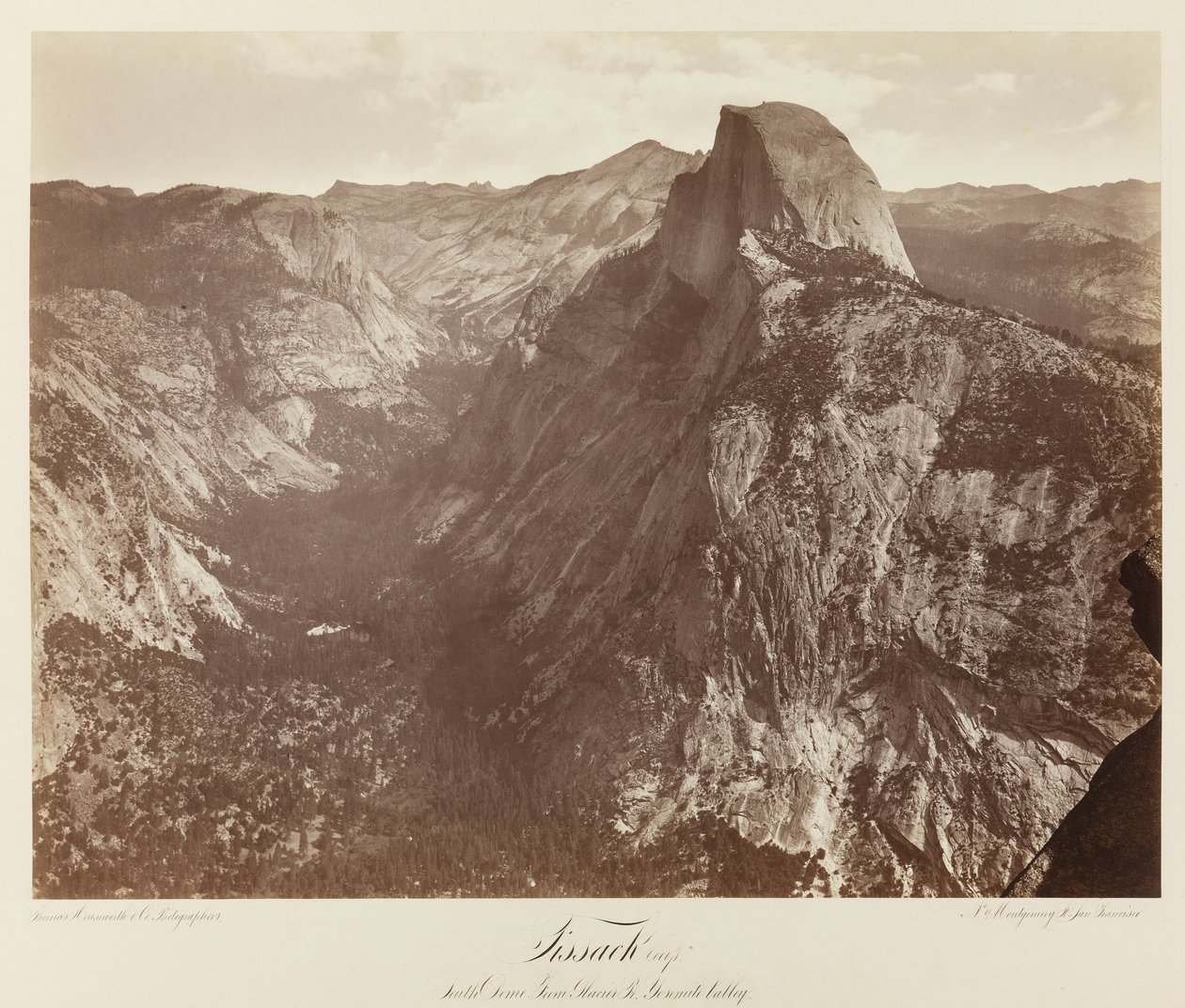 Tissack, South Dome z Glacier Point, Yosemitské údolí #73, kolem roku 1872 (tisk mamutího plátu) od Eadweard Muybridge