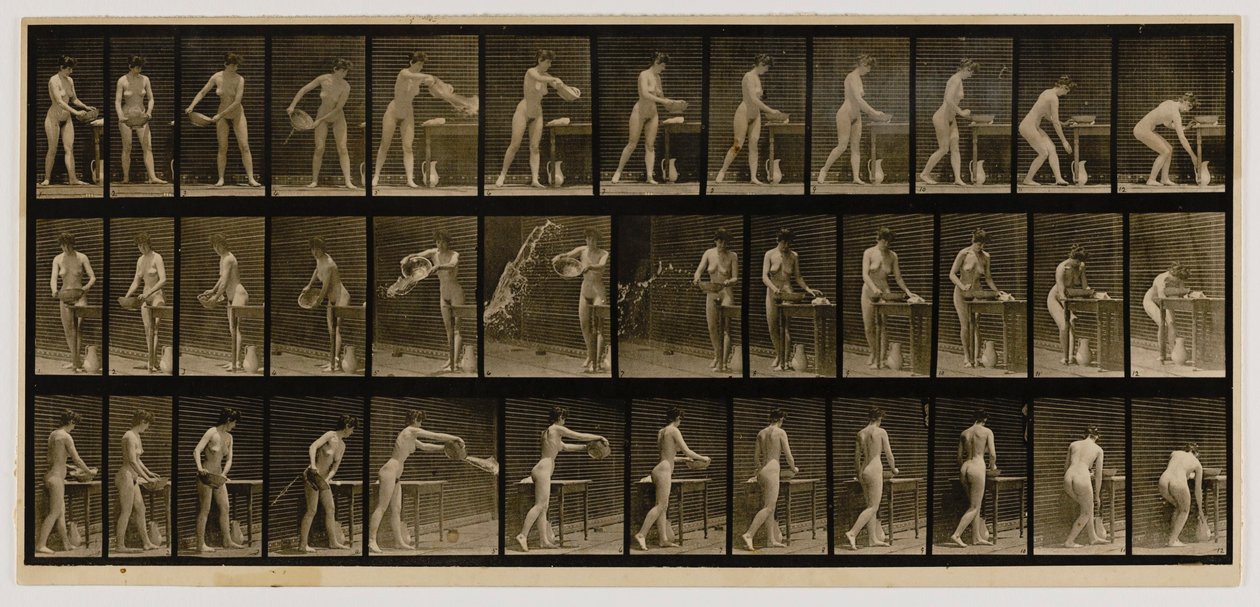 Žena vyprazdňující nádrž s vodou, z knihy Pohyb zvířat od Eadweard Muybridge