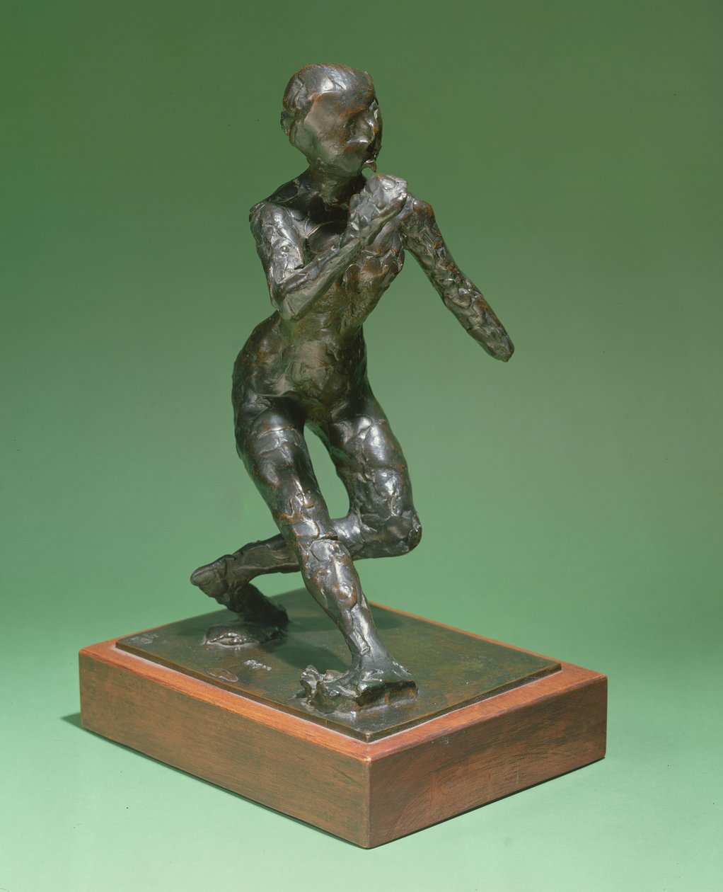 Curtsey, kolem roku 1896 (bronz) od Edgar Degas