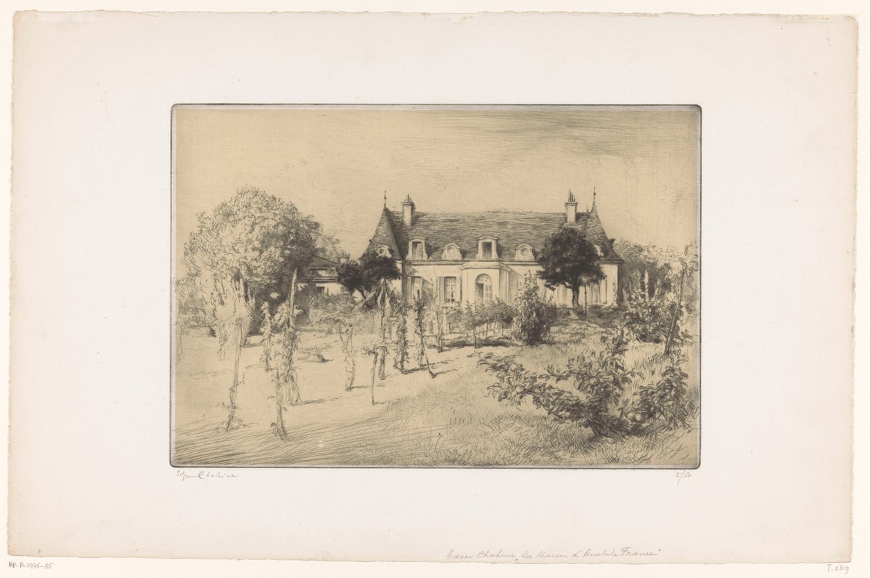 Pohled do zahrady u domu La maison d