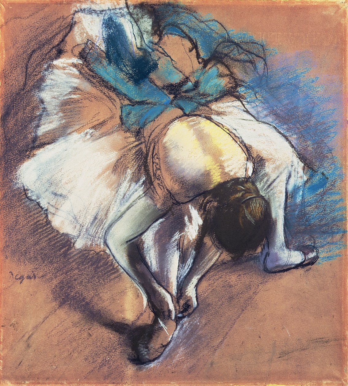 Dancer Fastening her Pump, c.1880-85 (pastel a černá křída na lesklém papíře) od Edgar Degas