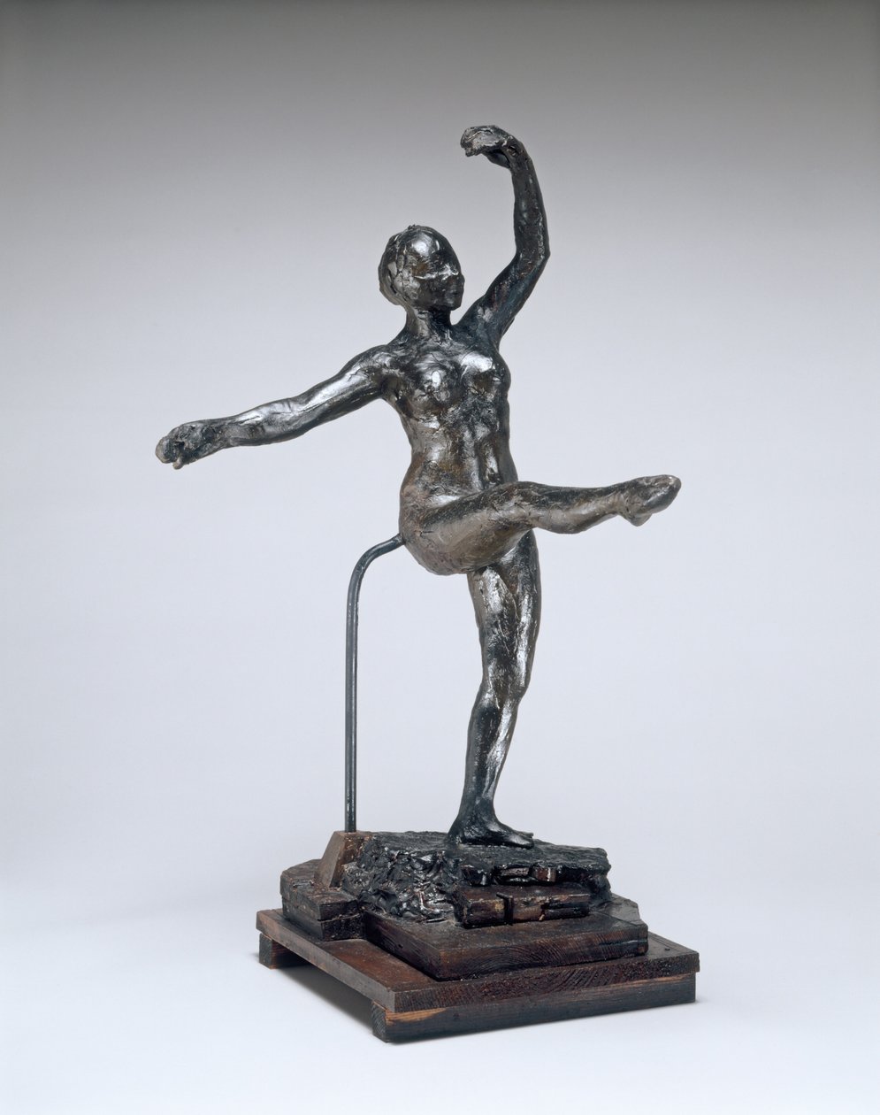 Čtvrtá pozice vpředu, na levé noze, c. 18851890. od Edgar Degas