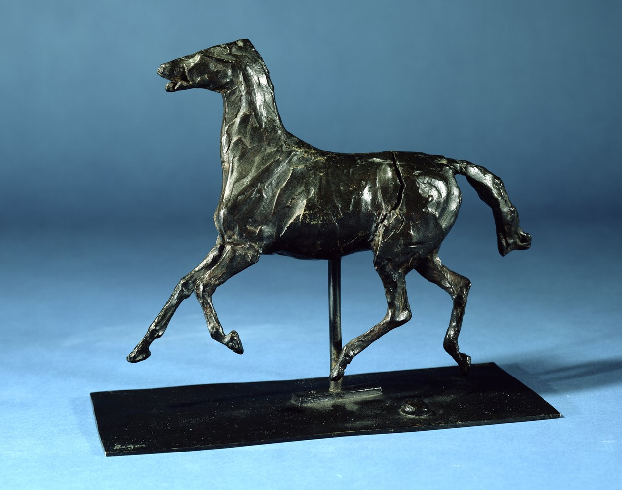 Klusající kůň (bronz) od Edgar Degas