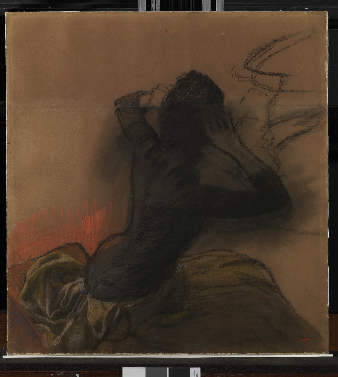 Žena si upravuje vlasy, kolem roku 1884 od Edgar Degas