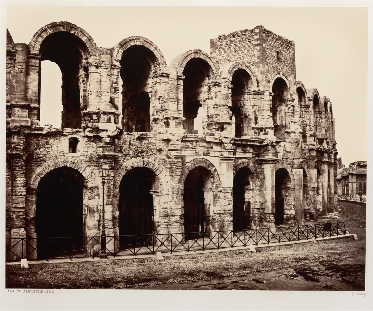 Arles, amfiteátr od Édouard Baldus