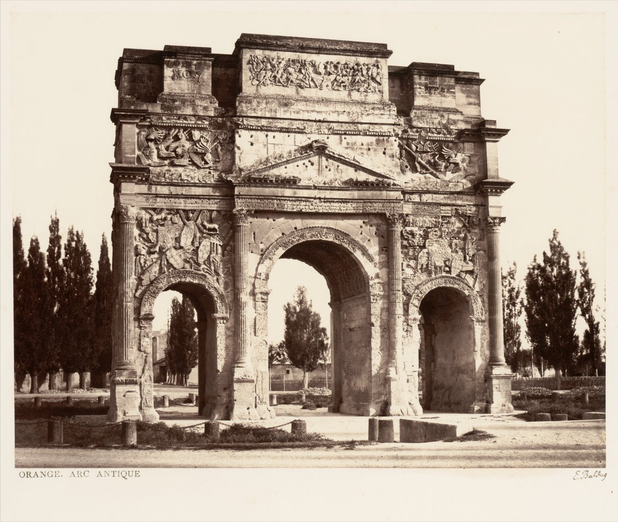 Orange, antický oblouk od Édouard Baldus