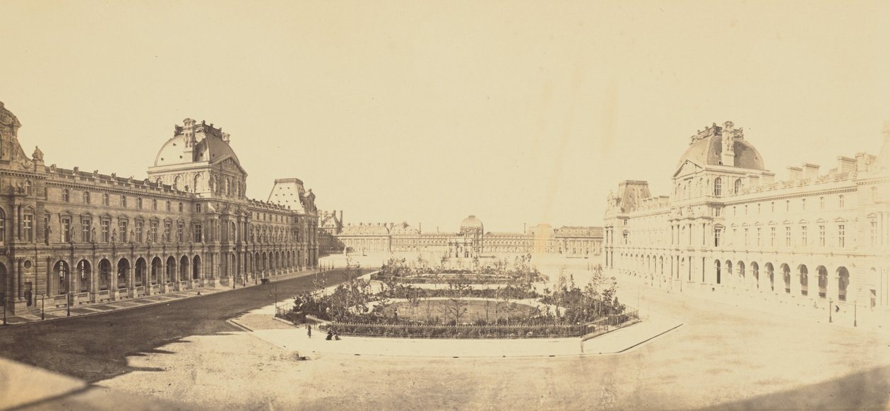 [Cour Napoléon s pohledem k Tuileriím, Louvre, Paříž] od Édouard Baldus